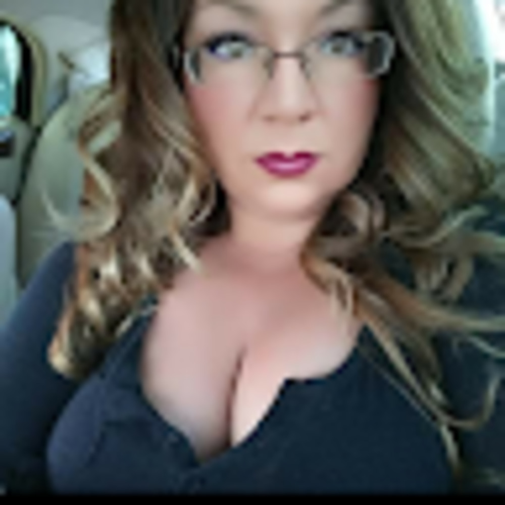 Meet your Posher, Joann